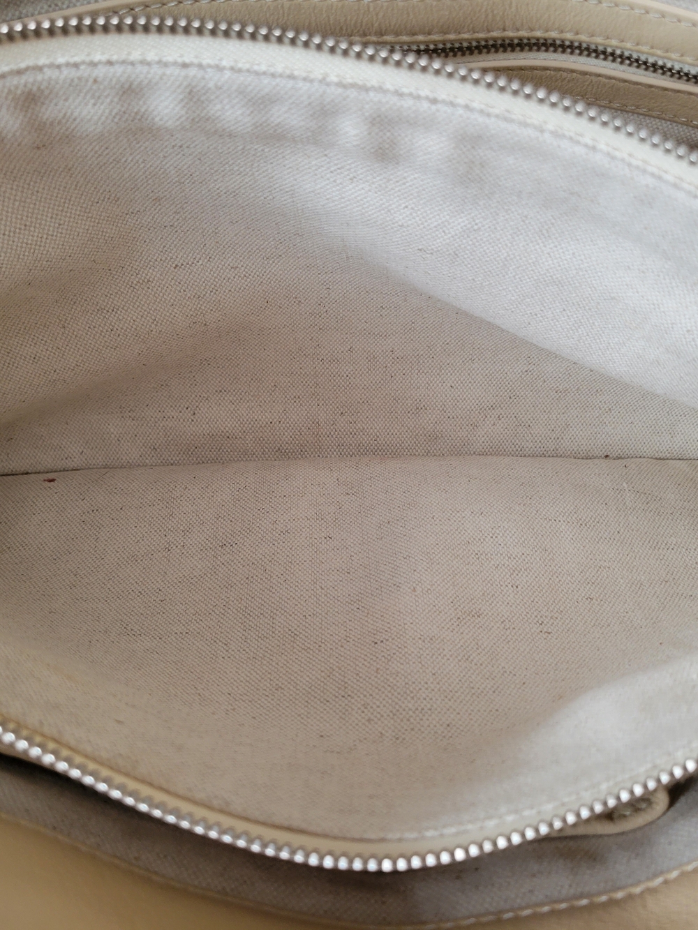 Michael Kors Cream Leather Tote/ShoulderBag with Braided Strap Silver Hardware - Picture 12 of 15